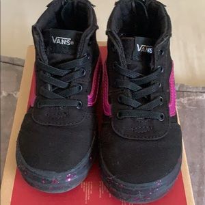 Vans girl’s shoes